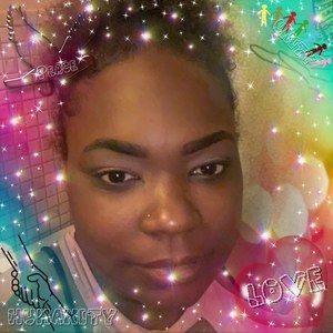 Meet your Posher, Iris